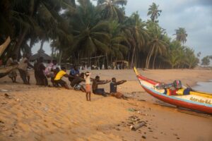 elmina beach